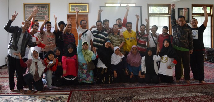 Bakti Sosial Yumeiho Indonesia Ke Pemijat Tuna Netra di Bandung